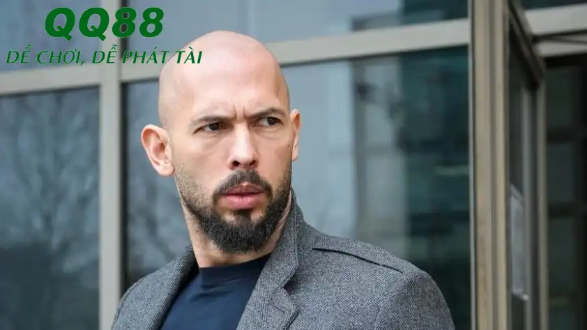 Andrew Tate từng dính líu đến nhiều bê bối trước khi trở lại sàn đấu vào tháng 12 năm ngoái.